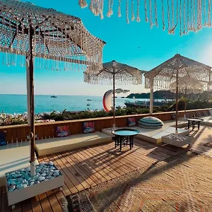 4* Hotel Oyster Residences - Adult Only