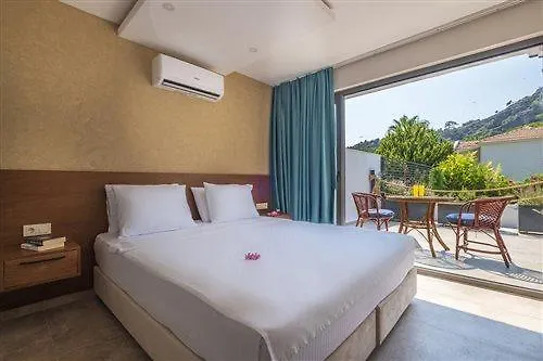 Ten Rooms Oludeniz Hotel